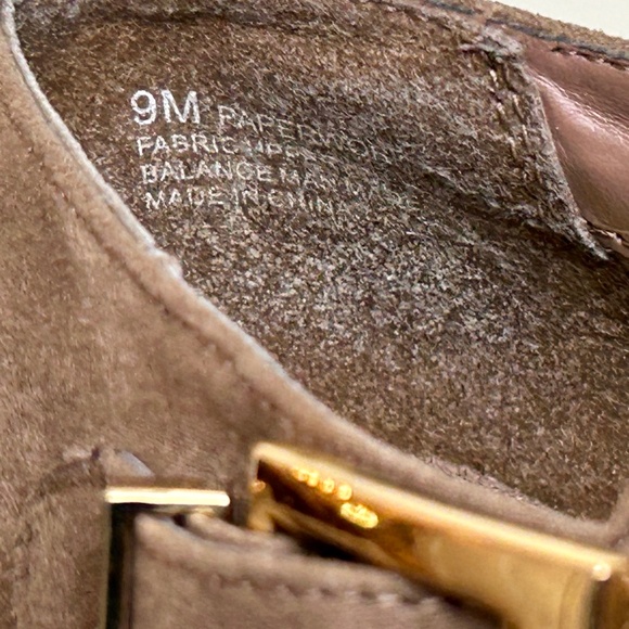 AEROSOLES TAN COMFORT SUEDE ALMOND TOE HIGH HEEL SIDE ZIP ANKLE BOOTIE SZ 9M - Picture 10 of 10